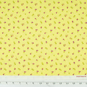 clothworks-fresh-picked-sue-zipkin-tiny-flowers-light-yellow-lime-y2368-17