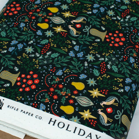 cotton-and-steel-holiday-classics-by-rifle-paper-co-partridge-evergreen-metallic-rp600-ev2m