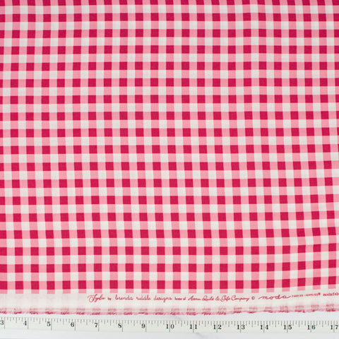 moda-sophie-by-brenda-riddle-acorn-quilts-gingham-rosey-18714-14