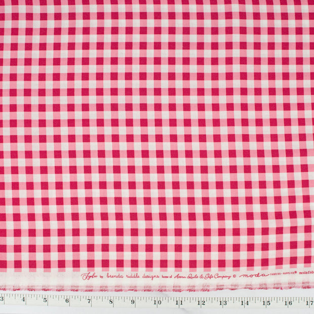 moda-sophie-by-brenda-riddle-acorn-quilts-gingham-rosey-18714-14