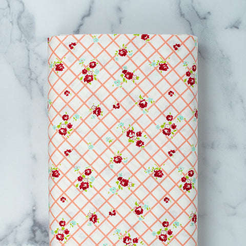 moda-the-good-life-by-bonnie-camille-coral-trellis-on-cream-background-55153-13
